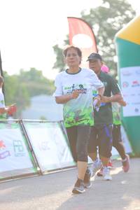 BIB: 
                            <button type="button" onclick="openModal(3649071)" class="btn btn-primary btn-sm float-right btn-popup" data-toggle="modal" data-target=".modal-high-quality">
                        <i class="fas fa-shopping-cart"></i> Add to Cart
                    </button>
                                            <button type="button" onclick="isThisMe(3649071, true)" class="btn btn-success btn-sm float-right btn-popup btn-isme hidden" data-toggle="tooltip" data-placement="bottom" title="นี่คือรูปของคุณใช่ไหม คลิกที่นี่เพื่อเอาเข้าอัลบั้ม">
                        <i class="fas fa-plus"></i> Add to album
                    </button>
                    <button type="button" onclick="isThisMe(3649071, false)" class="btn btn-warning btn-sm float-right btn-popup btn-isnotme hidden">
                        <i class="fas fa-ban"></i> Remove from album
                    </button>